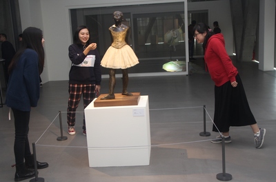 2020-01-02 亞洲大學現代美術館走春迎接鼠年